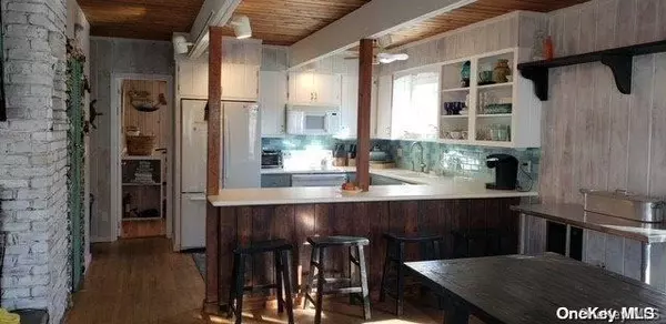 Ocean Beach, NY 11770,17 Bungalow WALK