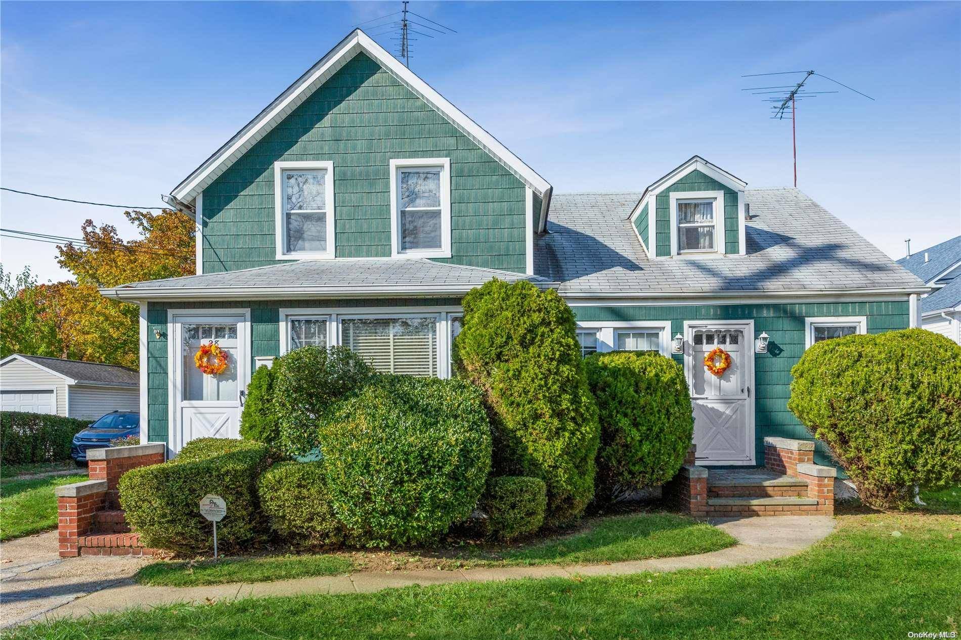 Lynbrook, NY 11563,28 Horton AVE