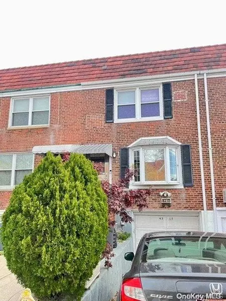 43-17 195 ST, Flushing, NY 11364