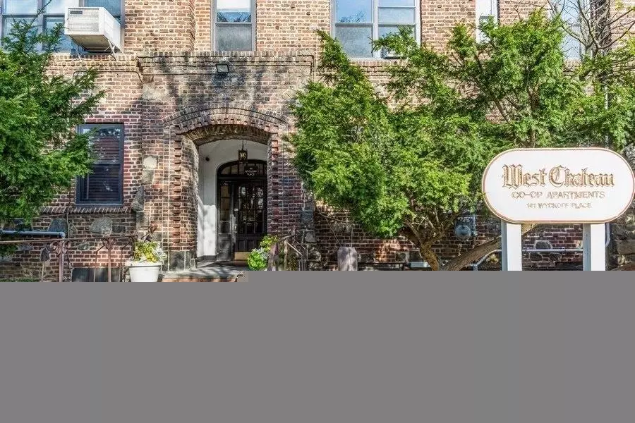 141 Wyckoff PL #5C, Woodmere, NY 11598