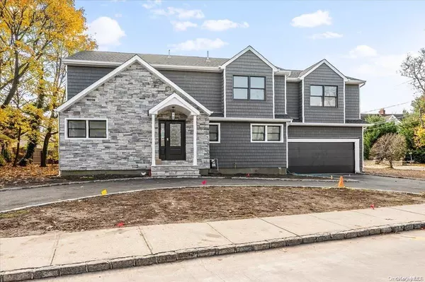 103 Combs AVE, Woodmere, NY 11598