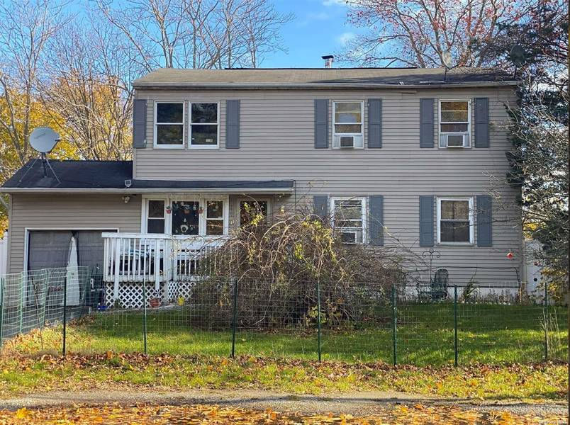 759 Bayview AVE, Bellport, NY 11713