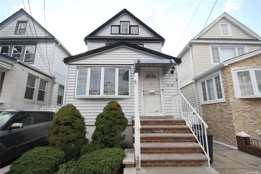 73-20 52nd DR, Maspeth, NY 11378