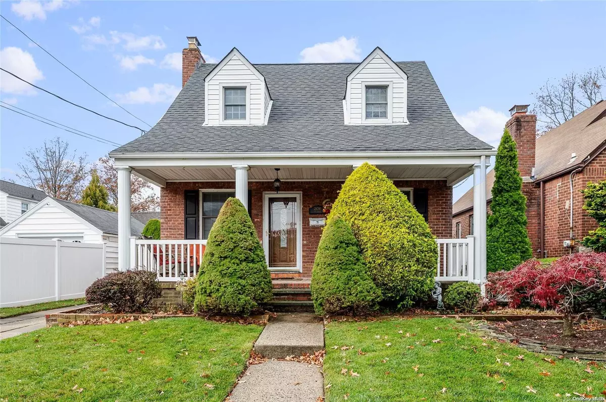 Baldwin, NY 11510,2434 Fox AVE