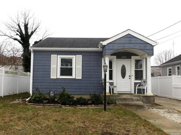 3050 Lowell AVE, Wantagh, NY 11793