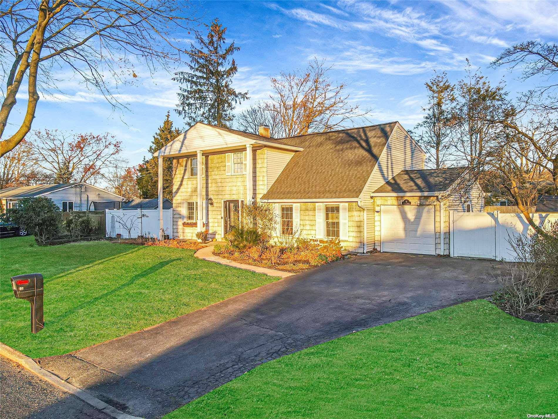 91 Balin AVE, South Setauket, NY 11720