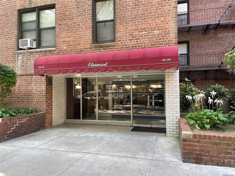 33-26 92nd #2P, Jackson Heights, NY 11370