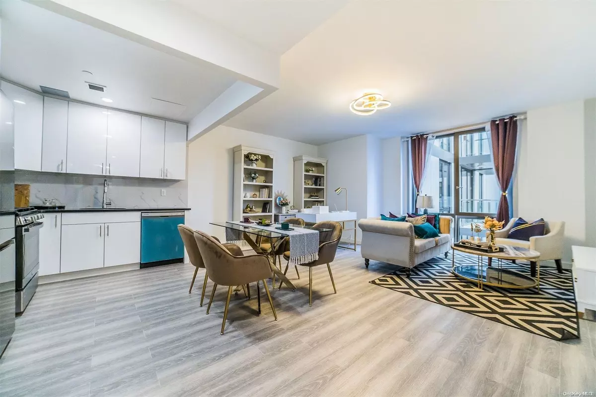 Flushing, NY 11355,144-27 Sanford AVE #5N