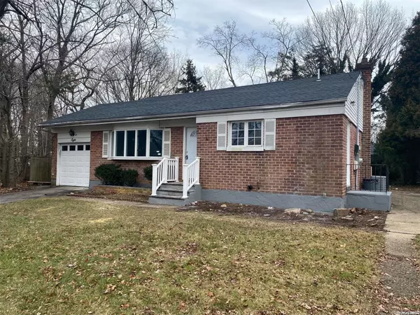 Huntington Station, NY 11746,8 Grayley