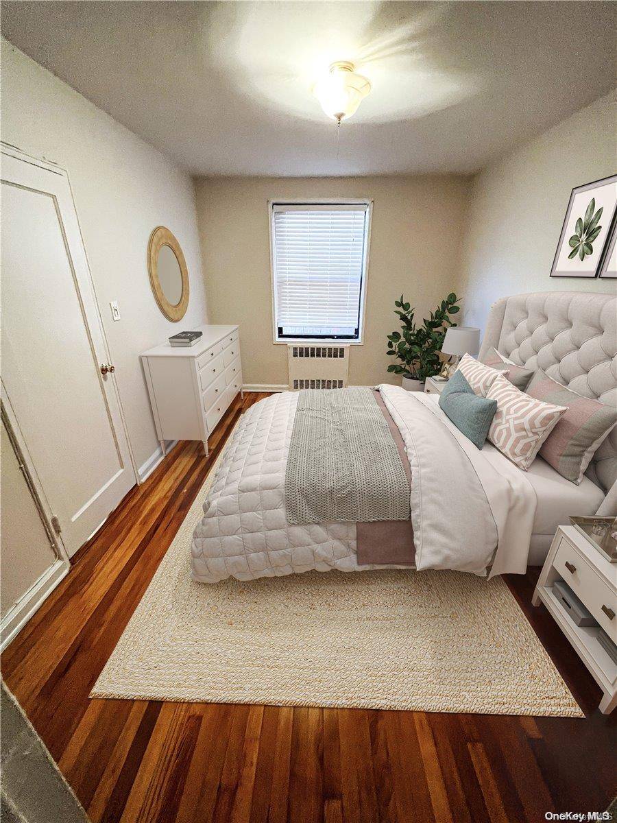34-30 78 ST #4G, Jackson Heights, NY 11372