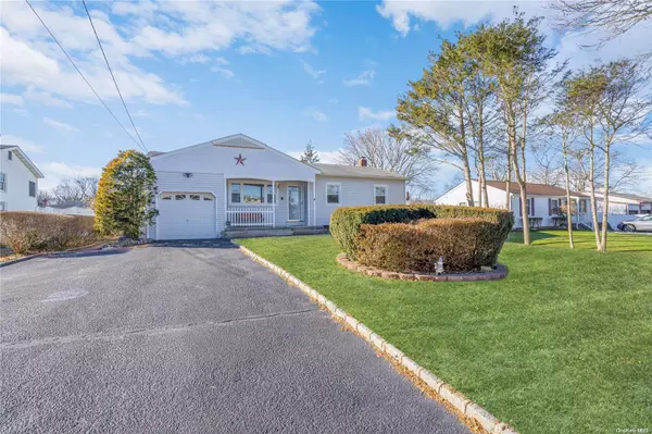 Lake Ronkonkoma, NY 11779,378 Holbrook RD