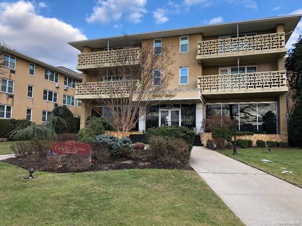 490 Atlantic AVE #231, East Rockaway, NY 11518