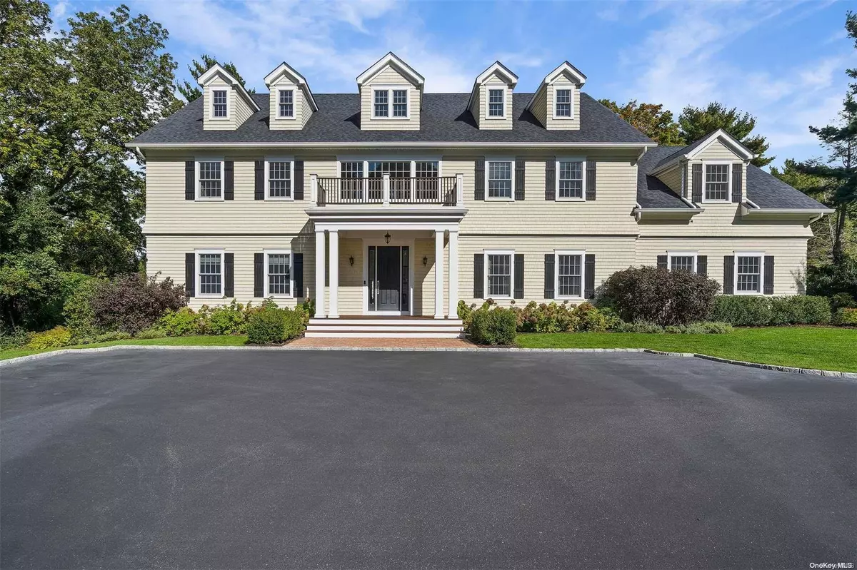 Lloyd Harbor, NY 11743,2 Huxley DR