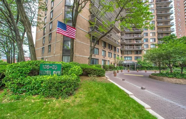 138-35 Elder Ave #20H, Flushing, NY 11355