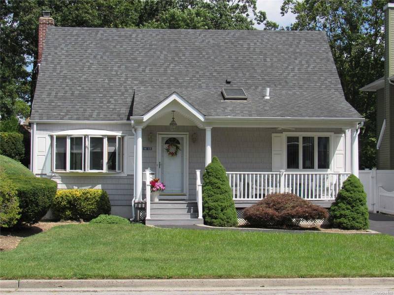 1413 Britton ST, Wantagh, NY 11793