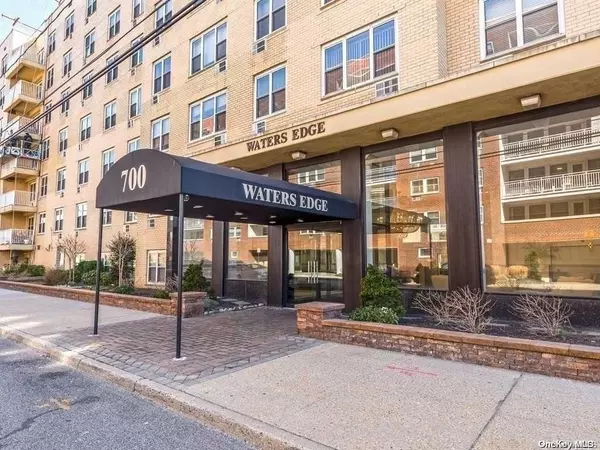 700 Shore RD #5V, Long Beach, NY 11561