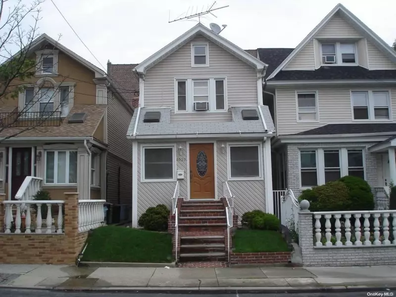 85-27 94th ST, Woodhaven, NY 11421