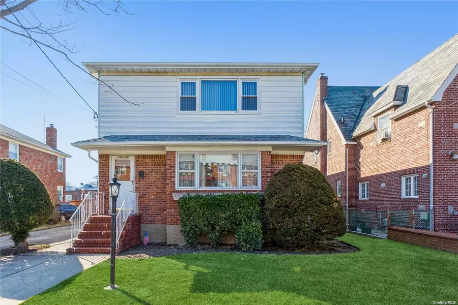 132-40 88th ST, Ozone Park, NY 11417