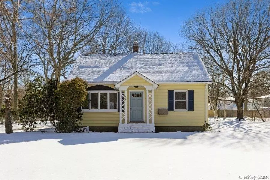 Calverton, NY 11933,31 Old Stone RD