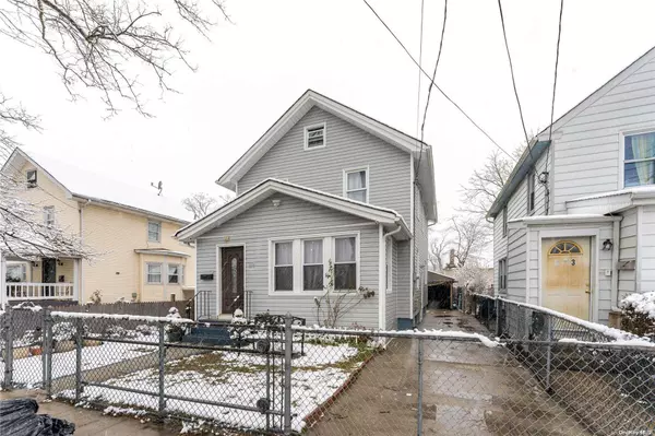 81 Lent Avenue, Hempstead, NY 11550