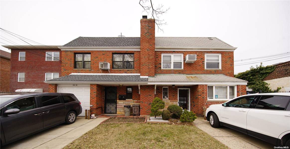 134-41 57 AVE, Flushing, NY 11355