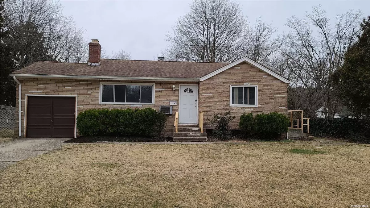 East Patchogue, NY 11772,25 Neptune AVE