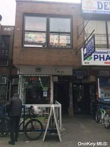 Jackson Heights, NY 11372,Address not disclosed