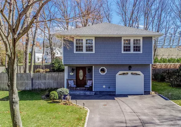 414 Mark Tree RD, East Setauket, NY 11733
