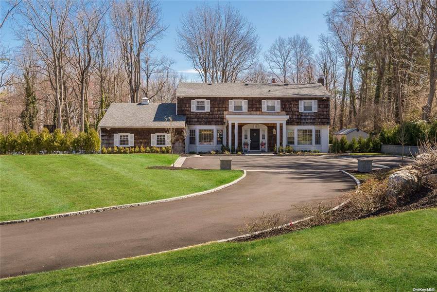 100 Plainview RD, Woodbury, NY 11797