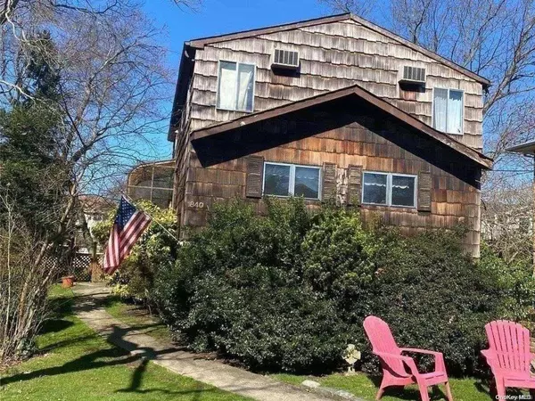 Merrick, NY 11566,1840 Stevens AVE