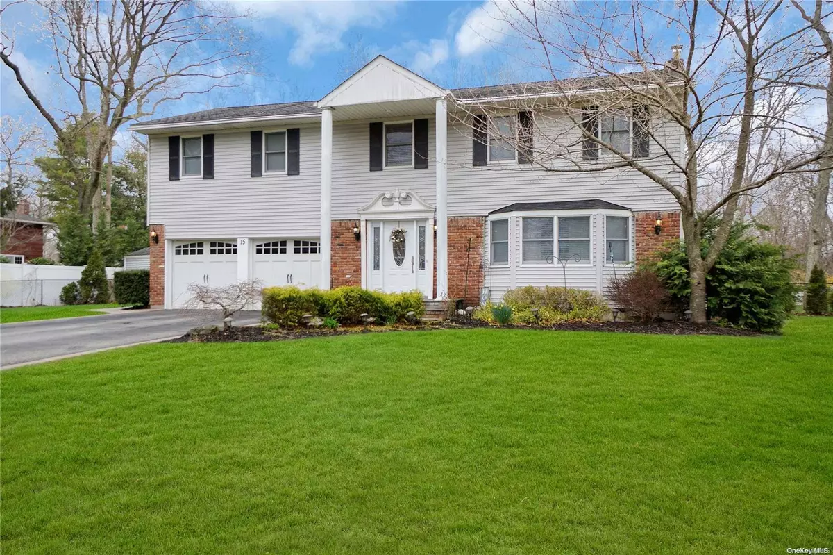 Saint James, NY 11780,15 Lt John Olsen LN