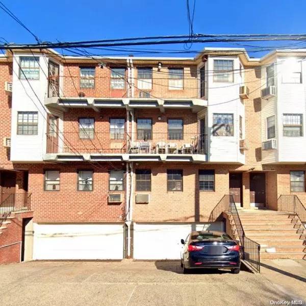 78-15 153rd AVE #1G, Howard Beach, NY 11414