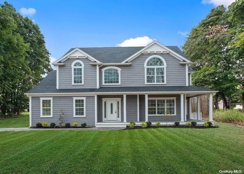 Speonk, NY 11972,113A N Phillips AVE #A