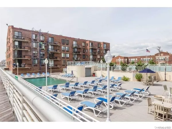 730-750 W Broadway #304, Long Beach, NY 11561