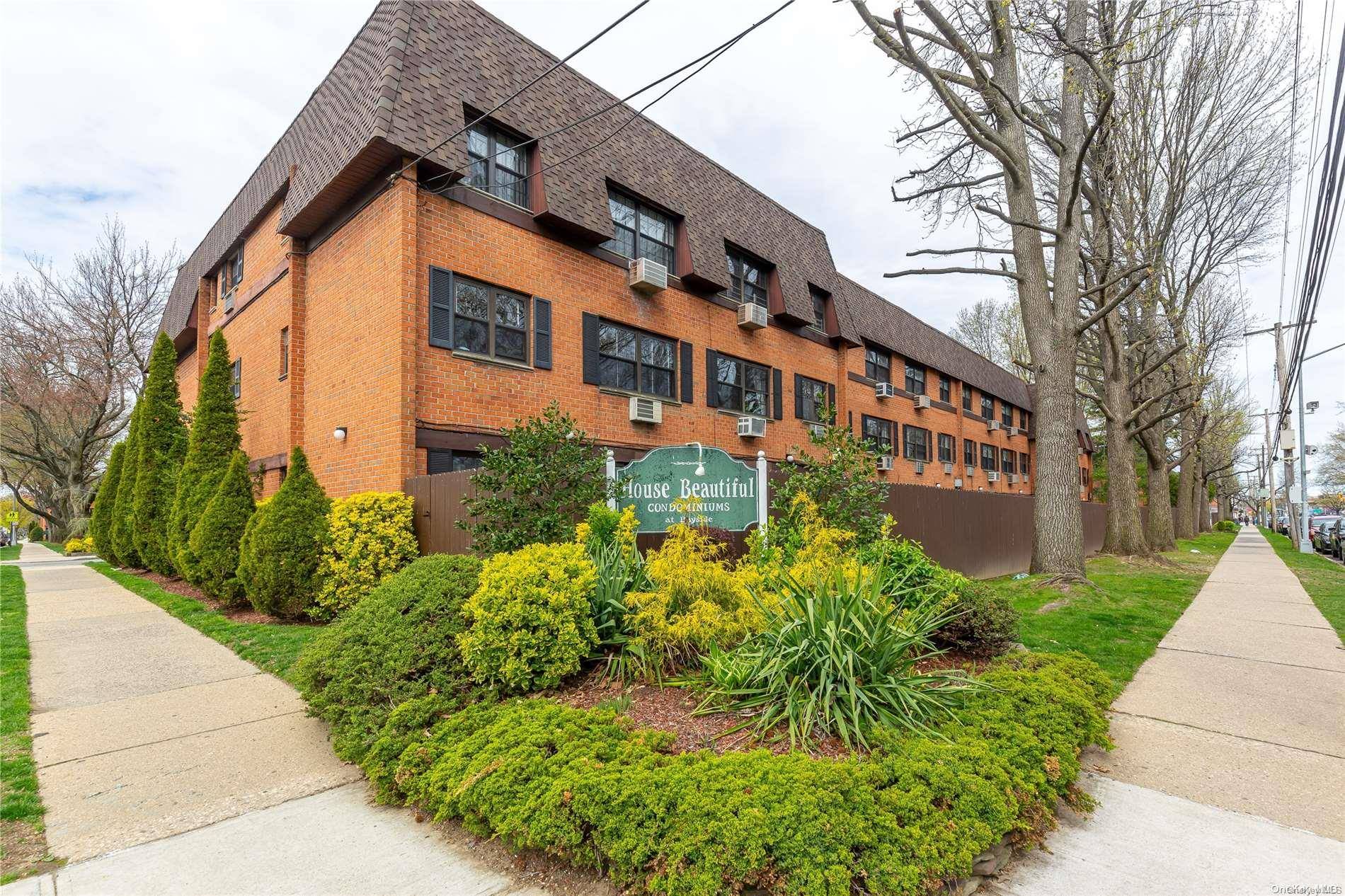 220-37 67th AVE #C, Oakland Gardens, NY 11364