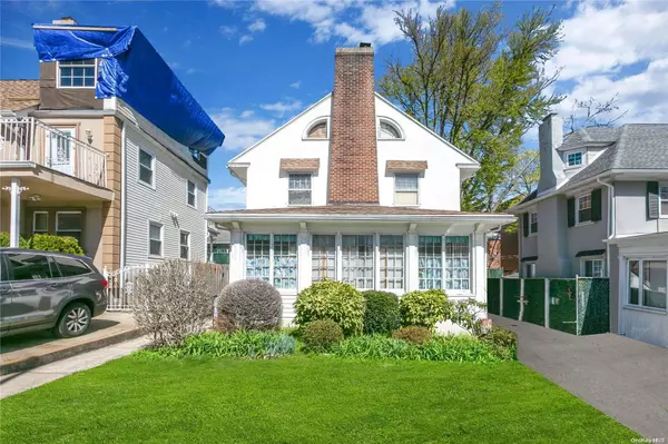 84-15 118th ST, Kew Gardens, NY 11415