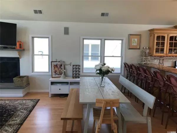 Ocean Beach, NY 11770,22 Bungalow