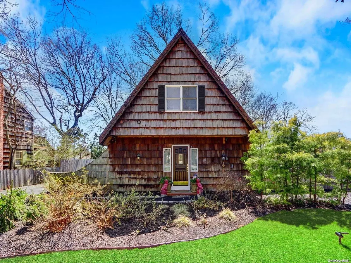 East Patchogue, NY 11772,70 Otis RD