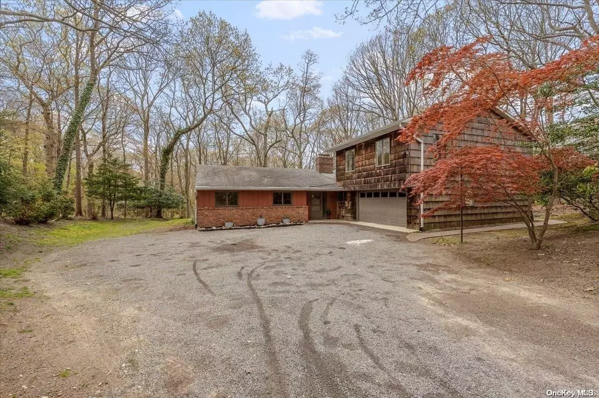 Port Jefferson, NY 11777,57 Bell CIR