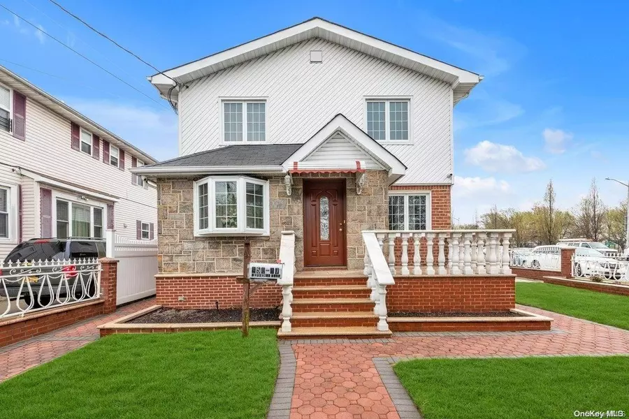 150-17 Lefferts BLVD, South Ozone Park, NY 11420