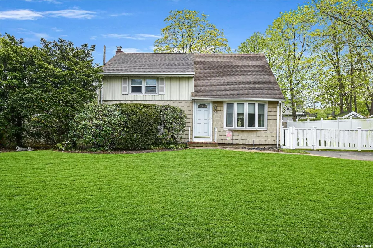 Islip Terrace, NY 11752,809 Belmore AVE