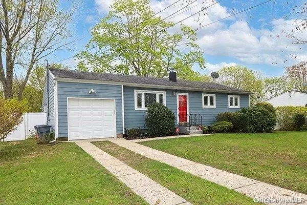 214 Atlantic AVE, Central Islip, NY 11722