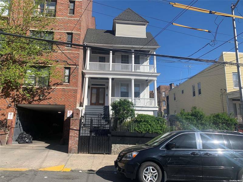2662 Bainbridge AVE, Bronx, NY 10458