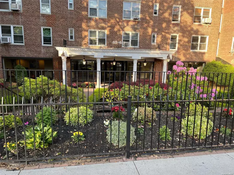 63-61 Yellowstone BLVD #1N, Forest Hills, NY 11375