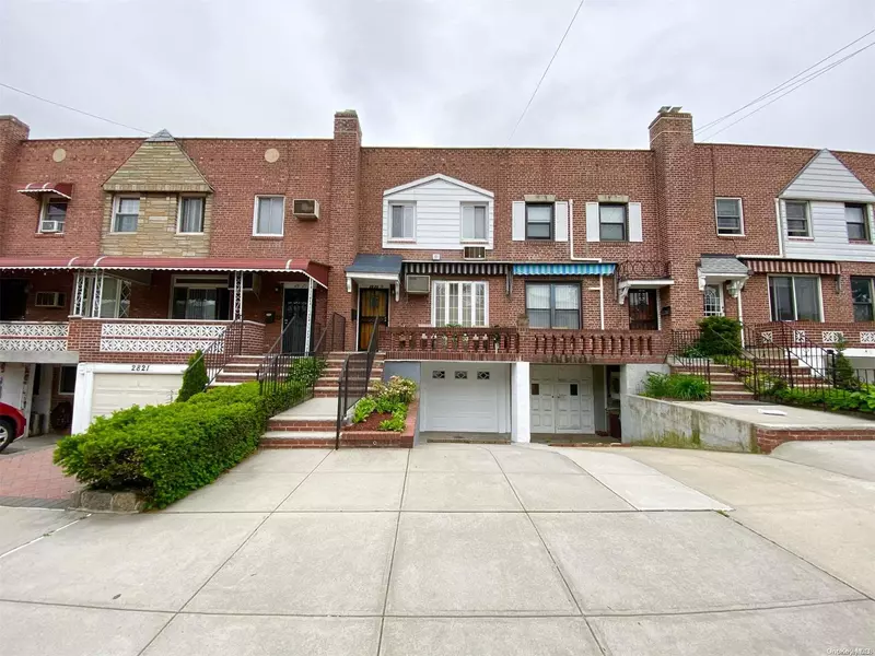 28-23 Hobart ST, Woodside, NY 11377