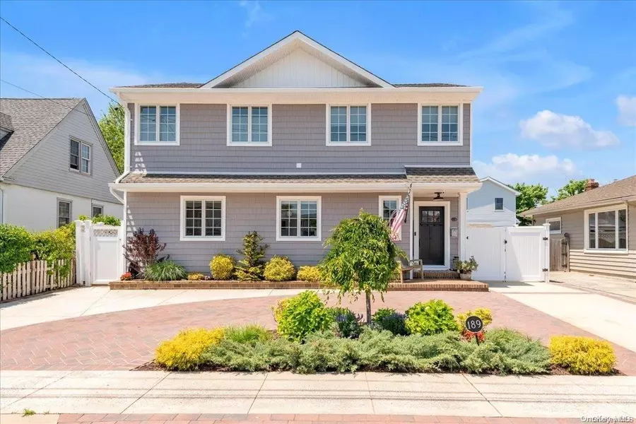 189 Coronado ST, Atlantic Beach, NY 11509