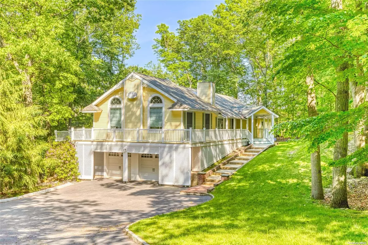 Port Jefferson, NY 11777,115 Longfellow LN