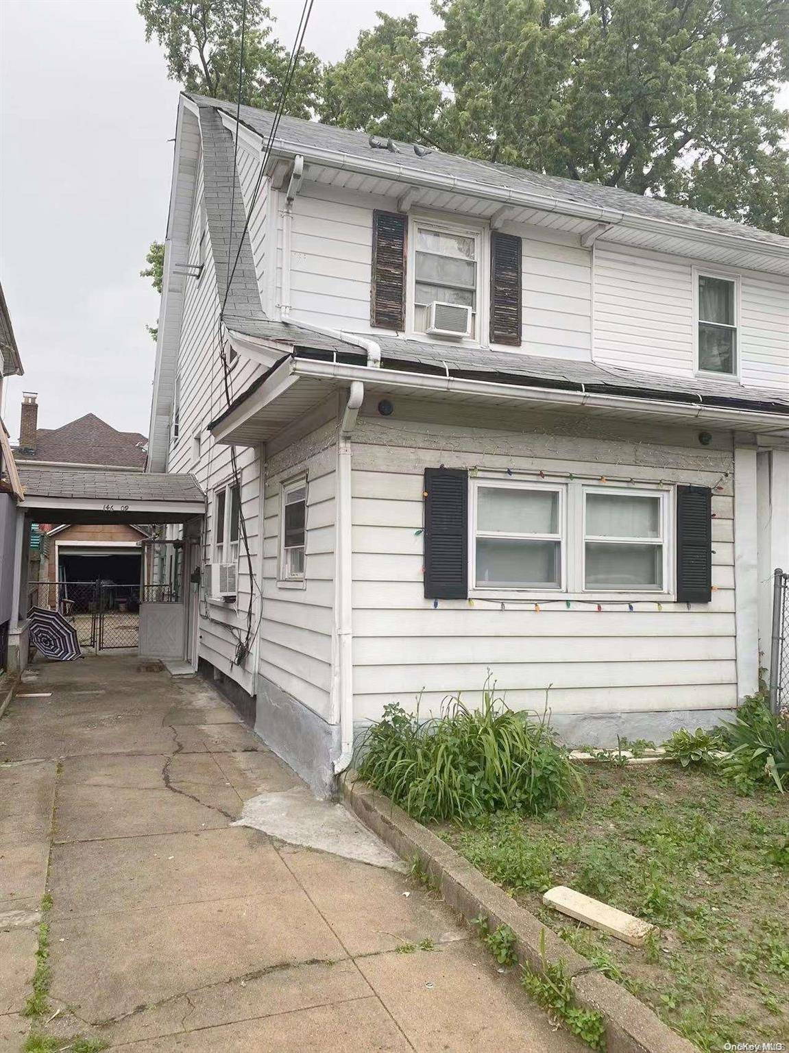 146-09 Holly AVE, Flushing, NY 11355