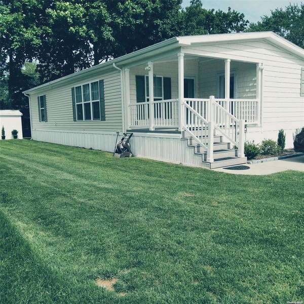 1661-295 Old Country RD #295, Riverhead, NY 11901