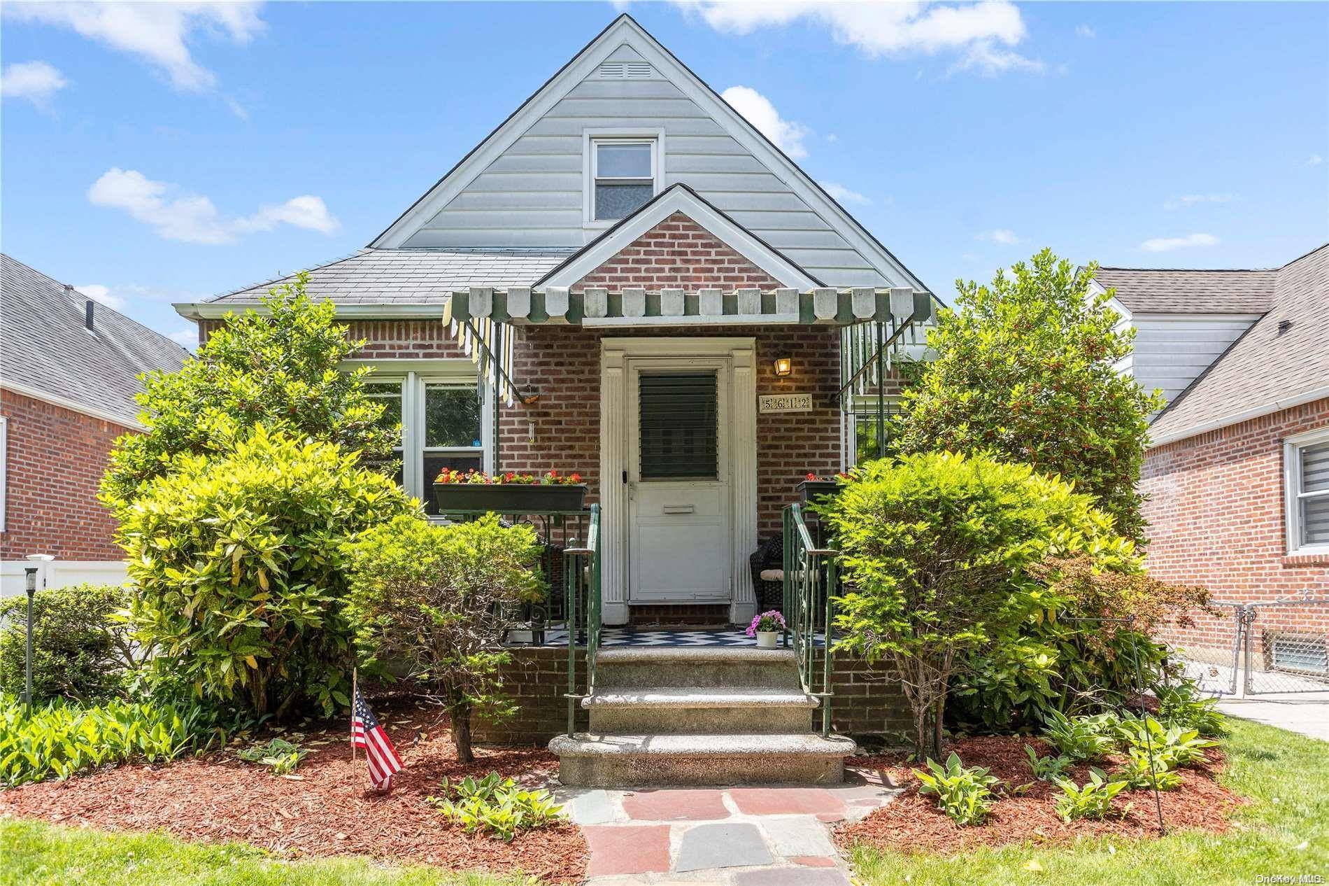 56-12 203rd ST, Bayside, NY 11364